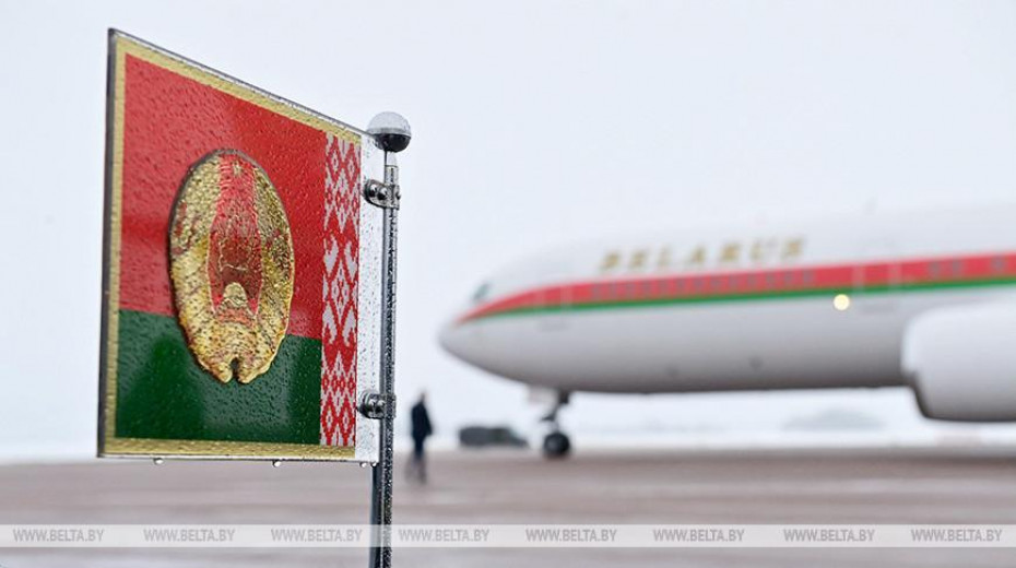 Лукашенко направился с государственным визитом в Китай.